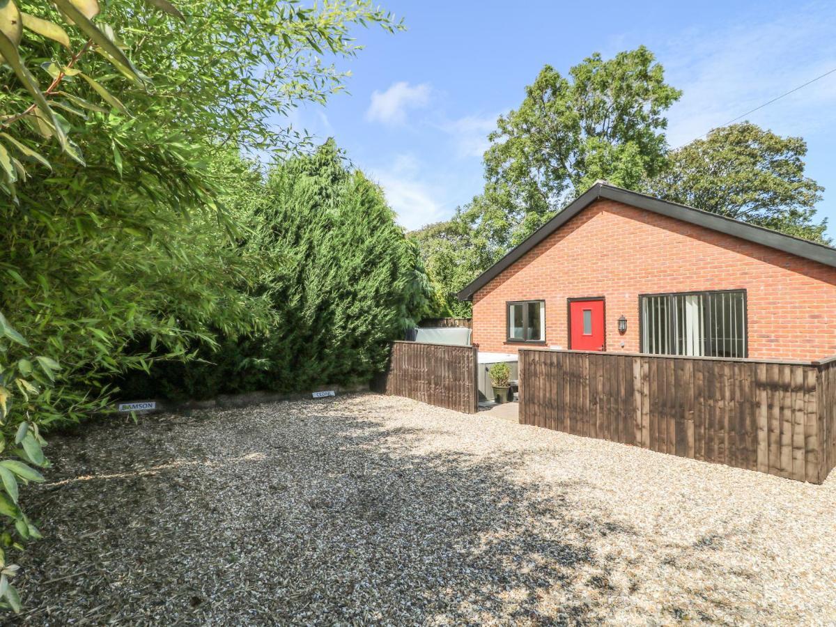 Cedar Cottage, Poulton-le-Fylde Extérieur photo